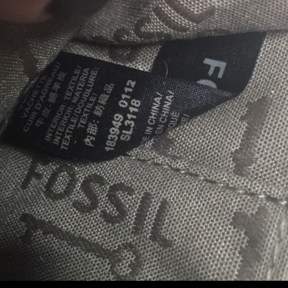 Fossil leather patchwork wallet - Picture 5 of 6